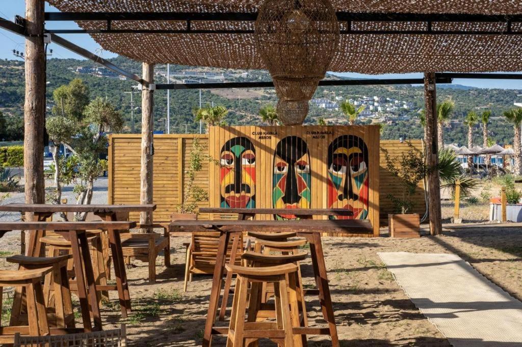 Club Kavala Beach Hotel Assos المظهر الخارجي الصورة